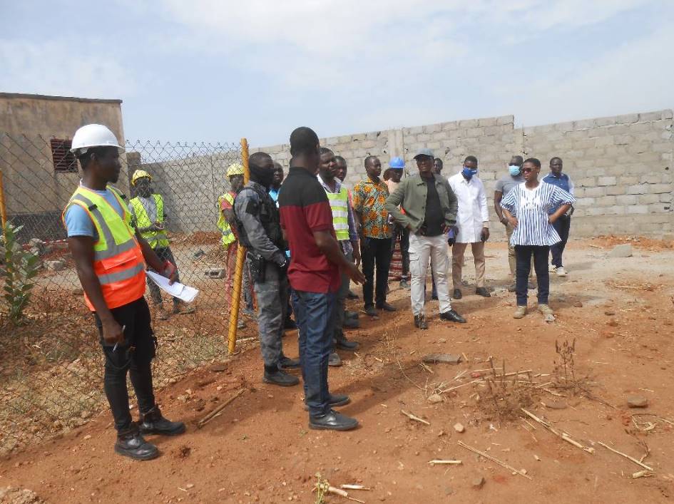 Région des Savanes/SSEQCU : Une délégation ministérielle sur le terrain pour constater l’avancement des travaux