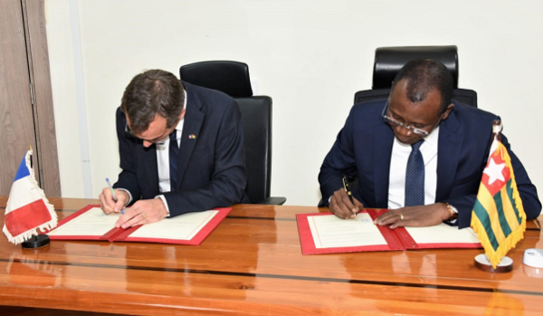 PAPR: Le Togo bénéfice d’une enveloppe de 78 millions d’euros de la France pour le désenclavement des zones rurales
