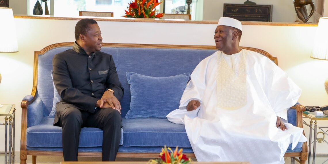 Diplomatie : Tête à tête entre Alassane OUATTARA et Faure GNASSINGBÉ à Abidjan