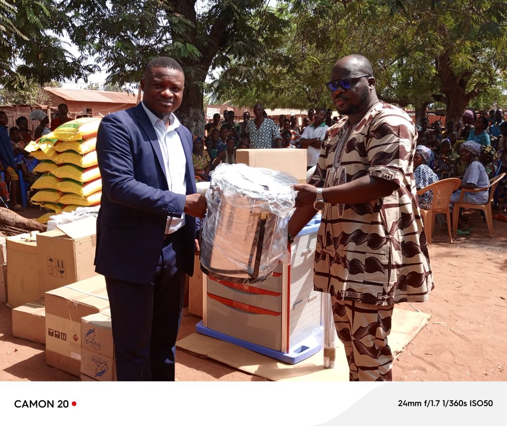 Solidarité en Action à Ahepé : Le Mouvement Togo Uni (MTU) Soutient la Communauté Locale
