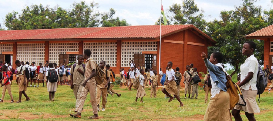 Exclusion dans une DRE au Togo : une sanction controversée