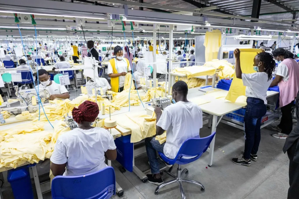 PIA/600 emplois dans le textile au Togo : Star Garments recrute !