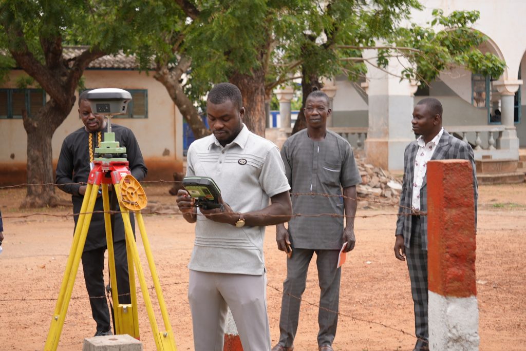 Modernisation de la gestion foncière au Togo : validation des données géodésiques en régions Centrale et Kara