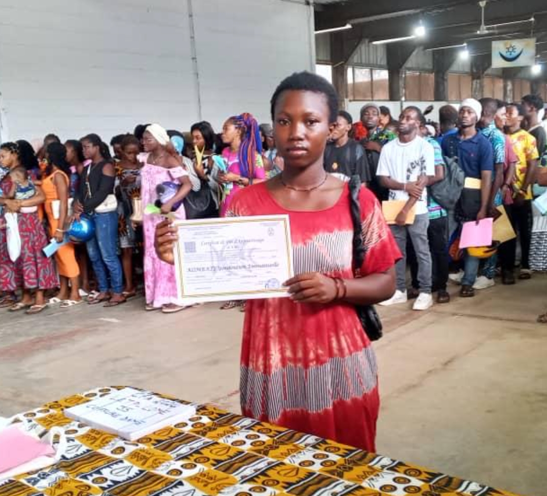 Togo : Remise des Diplômes CFA Simplifiée grâce à la digitalisation