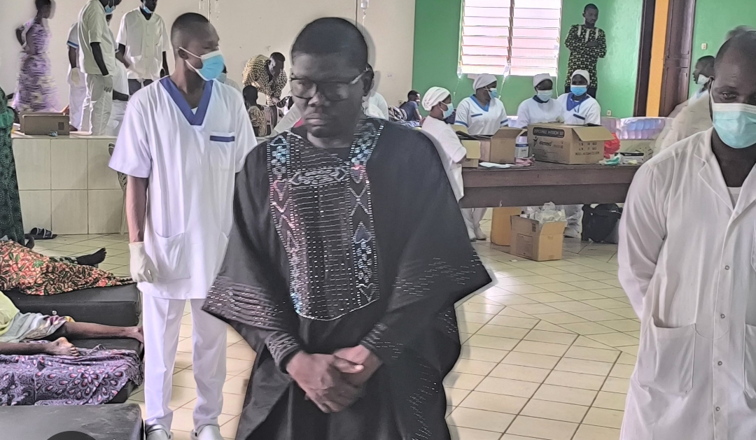 Le Ministre de la Santé aux Côtés des Victimes d’Intoxication à Afagnan