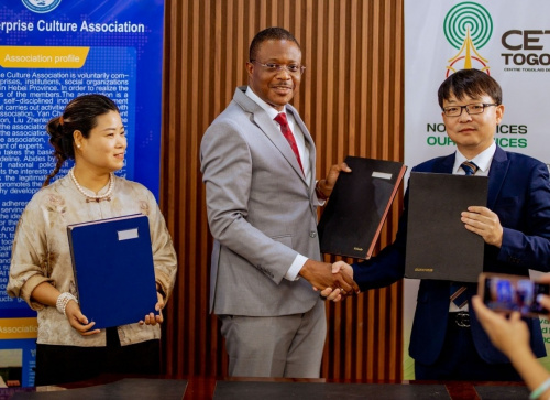 Le CETEF renforce son paysage publicitaire avec un partenariat Sino-Togolais