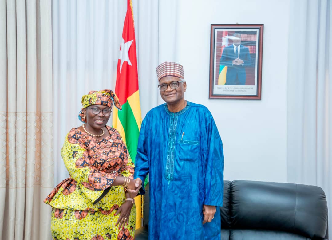 Santé et Droits Humains* : Le Président du Sénat et Élise Kakam scellent un partenariat pour le développement du Togo