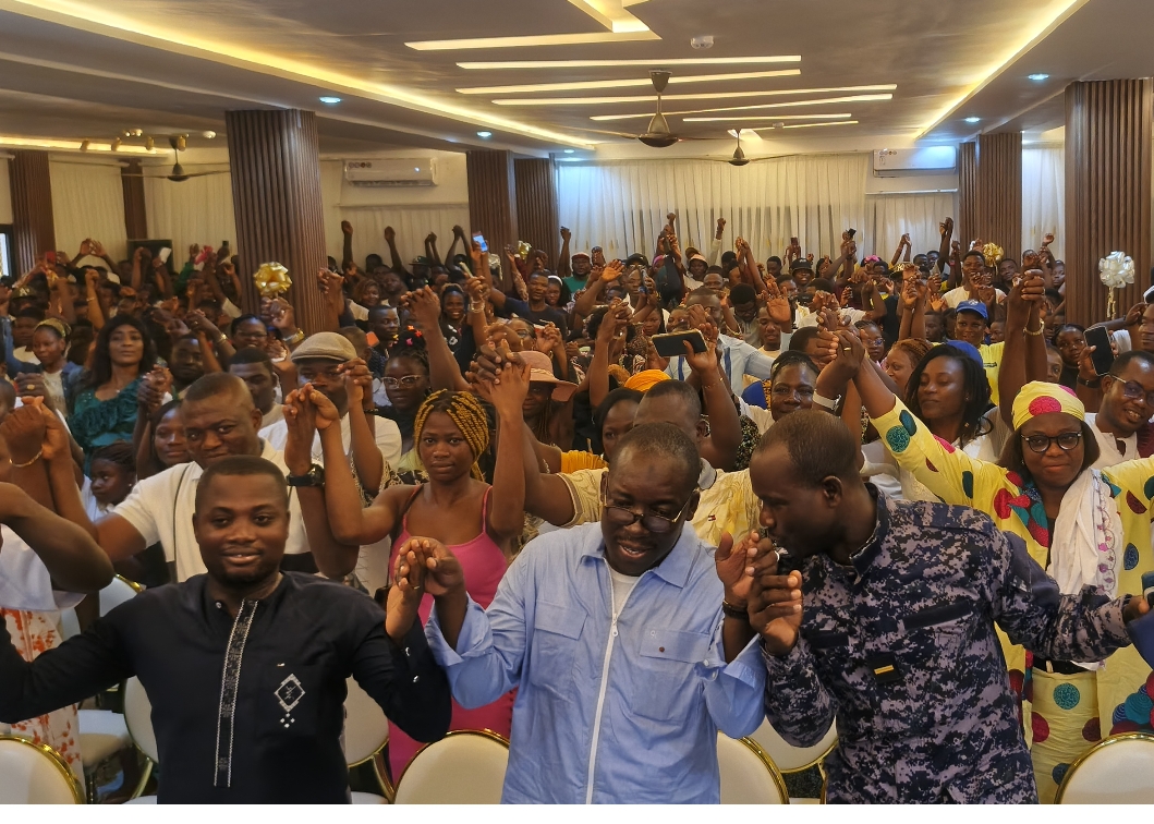 Agoè-Nyivé 2 : Bye Bye 2025 : Une année évacuée par les rires à Légbassito