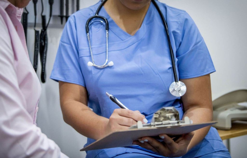 Concours de recrutement dans le secteur de la santé : 525 places à pourvoir en 2026