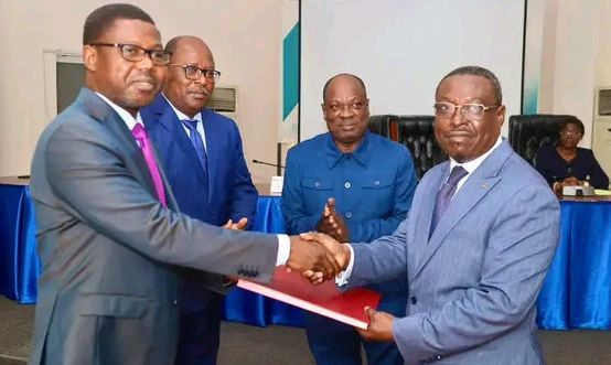 UL : les Professeurs Kperkouma WALA et Povi LAWSON-EVI installés dans leurs fonctions de vice-présidents